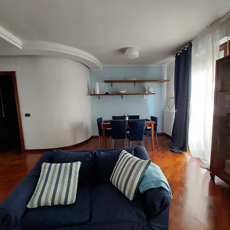 Casamare Apartment *